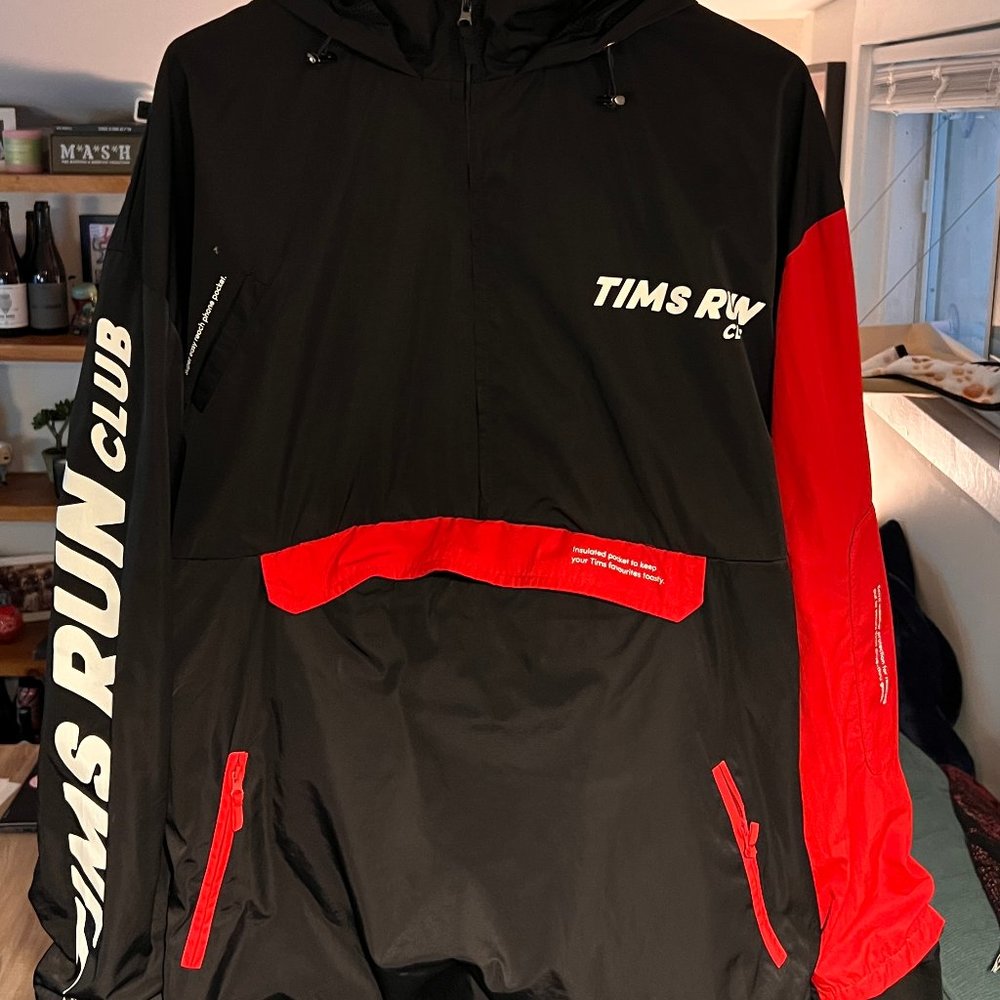 Tims Run Club Anorak/Windbreaker